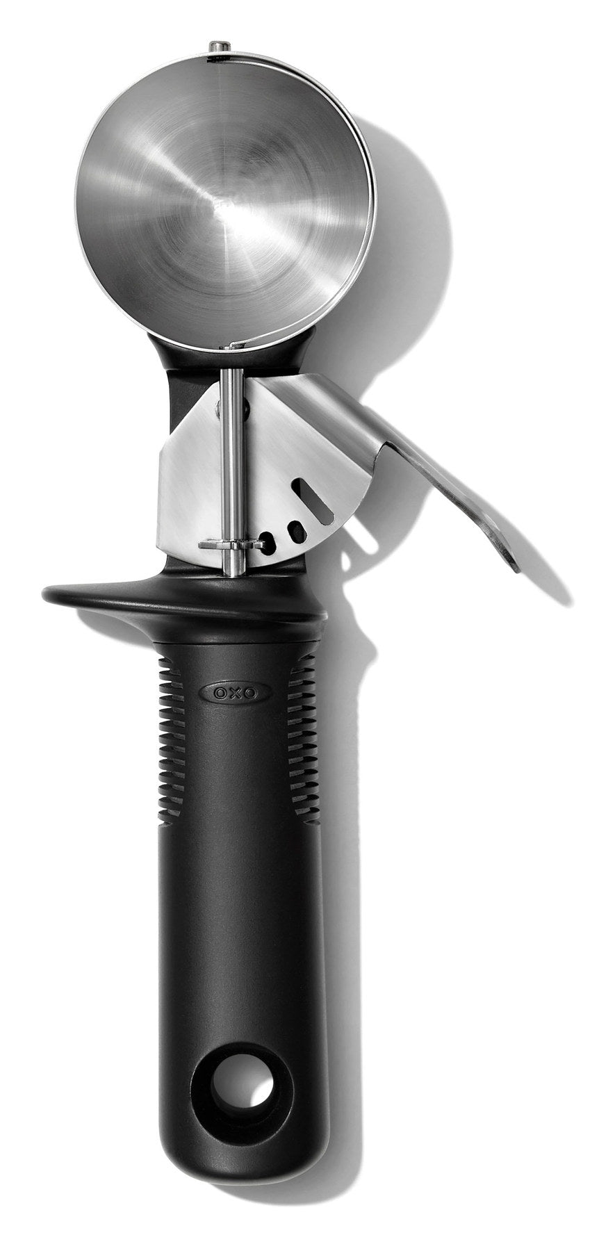 TriGood Gripser Glacelöffel in Schwarz präsentiert im Onlineshop von KAQTU Design AG. Gefrieren ist von OXO