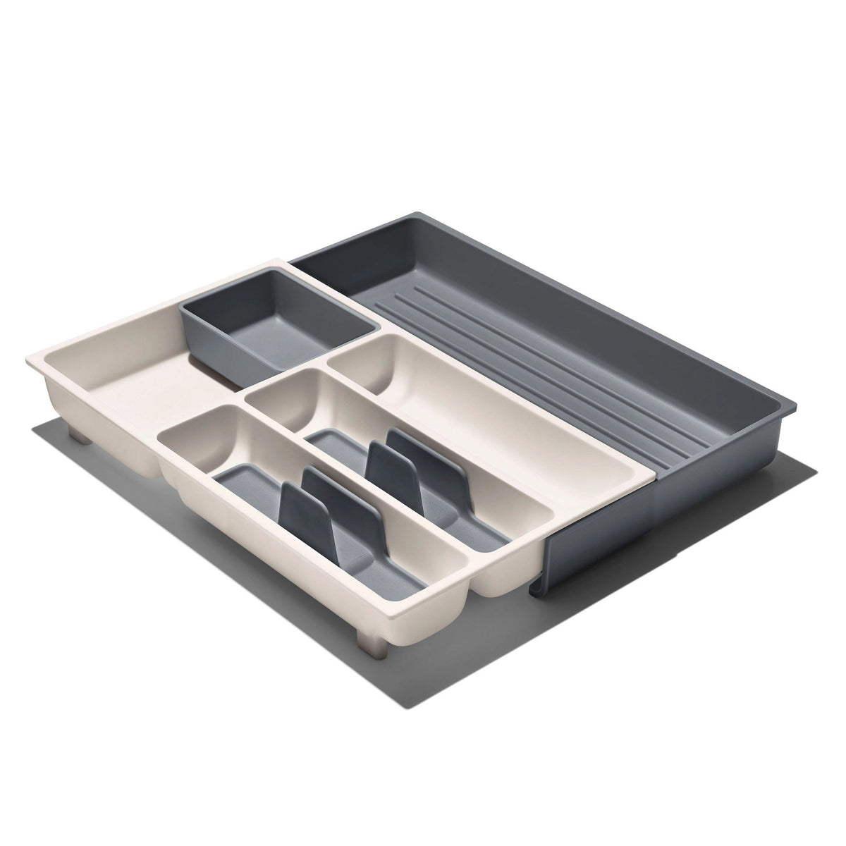 OXO Good Grips Schubladeneinlage erweiterbar in Grau präsentiert im Onlineshop von KAQTU Design AG. Aufbewahrungsbehälter ist von OXO