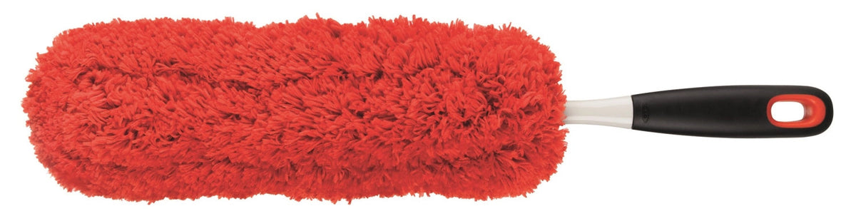 Mikrofaser-Hand-Staubwischer in Rot präsentiert im Onlineshop von KAQTU Design AG. Besen ist von OXO