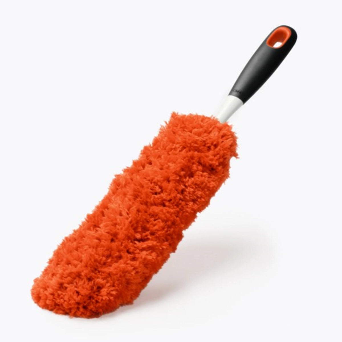 Mikrofaser-Hand-Staubwischer in Rot präsentiert im Onlineshop von KAQTU Design AG. Besen ist von OXO