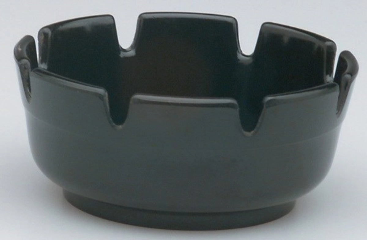 Aschenbecher schwarz D10cm in Schwarz präsentiert im Onlineshop von KAQTU Design AG. Aschenbecher ist von Piazza