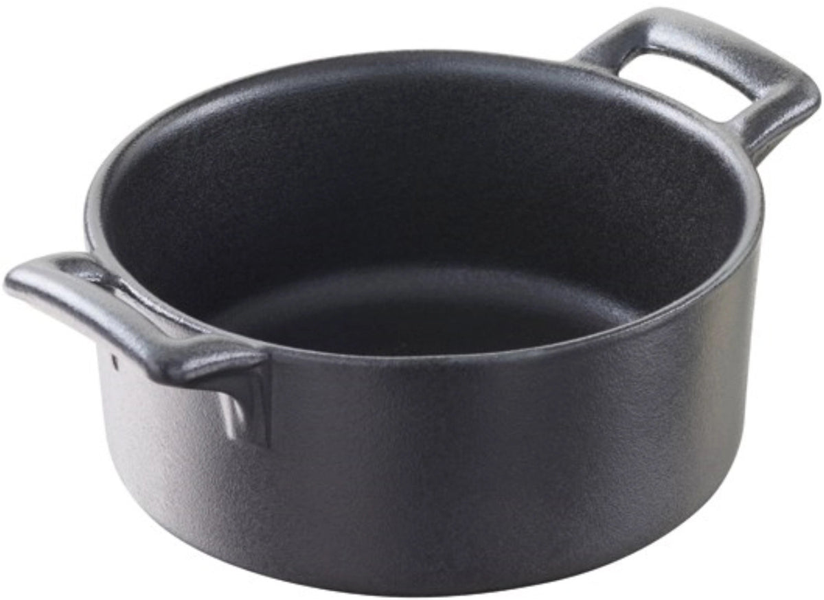 Ramequin, Ø 9.4 cm mit Griffen, Gusseisen-Optik in Schwarz präsentiert im Onlineshop von KAQTU Design AG. Auflaufformen ist von Revol