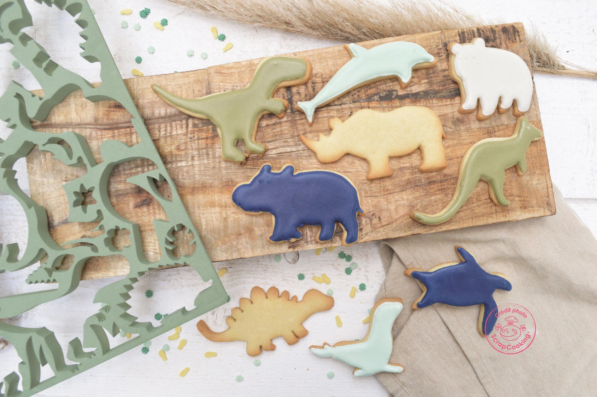 Ausstechplatte Tiere in Grün präsentiert im Onlineshop von KAQTU Design AG. Ausstecher ist von Scrap Cooking