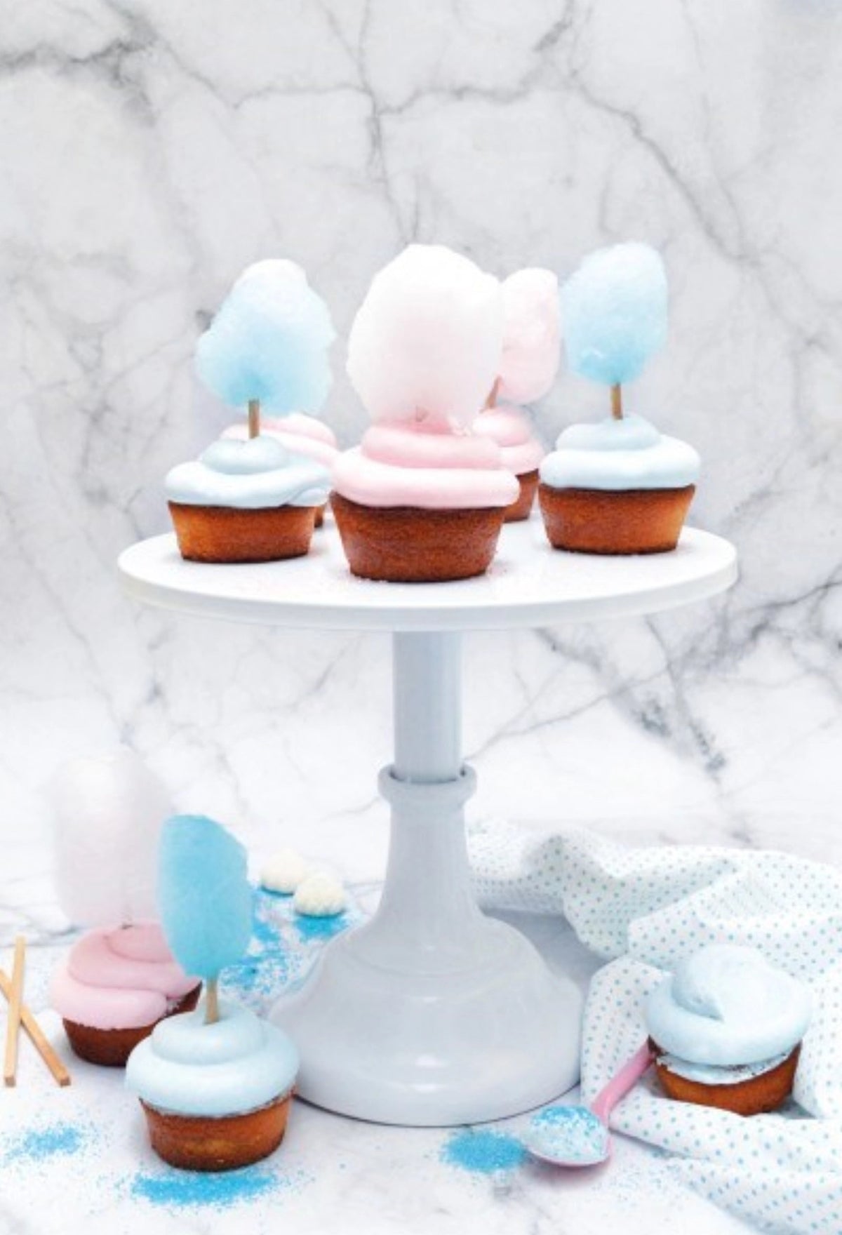 Zuckerwatte rosa Rosen 400g in Pink präsentiert im Onlineshop von KAQTU Design AG. Zutaten ist von Scrap Cooking