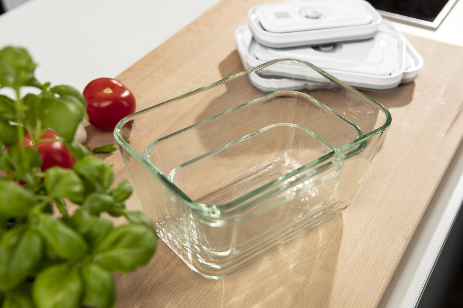 Vakuumbox S aus Glas mit den Maßen 15.5x8.5x7 cm und 0.35L, ideal zur Aufbewahrung von Lebensmitteln und zur Frischhaltung.