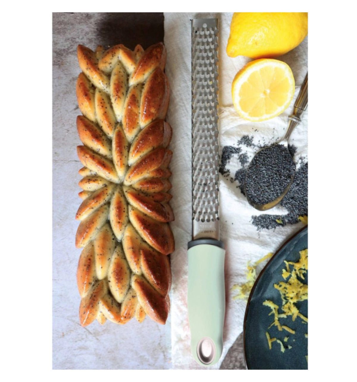 Zestenreibe 32.5cm in Beige präsentiert im Onlineshop von KAQTU Design AG. Backutensilien ist von Scrap Cooking