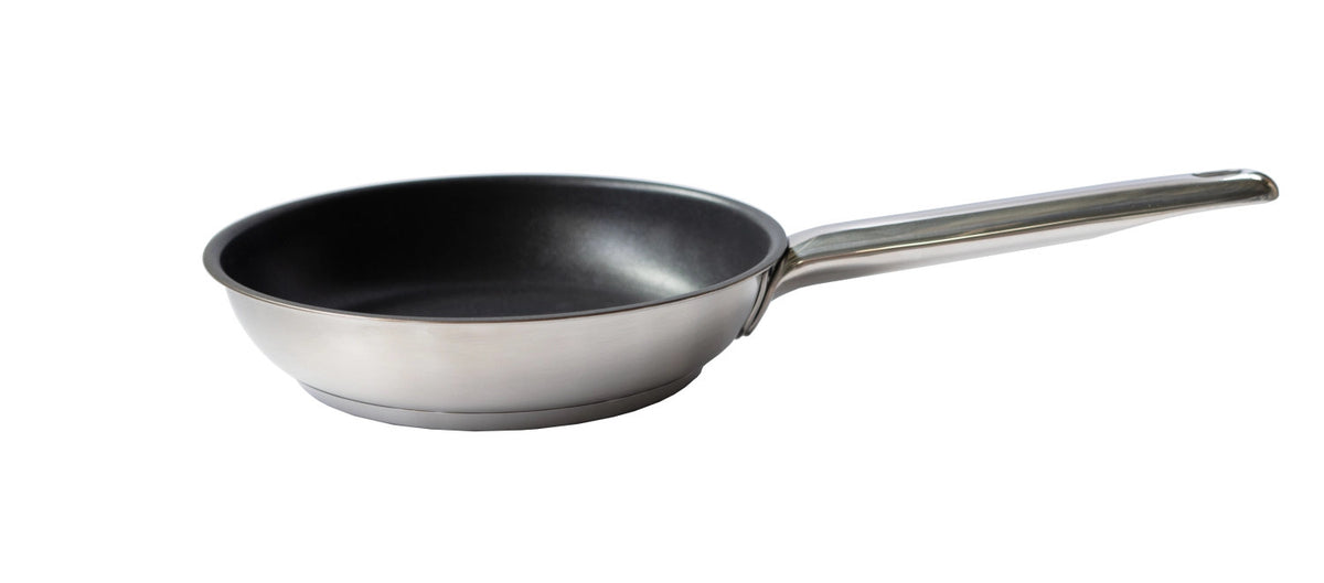 Resto 3 Duraslide Bratpfanne 24cm in Silber präsentiert im Onlineshop von KAQTU Design AG. Bratpfanne ist von Demeyere