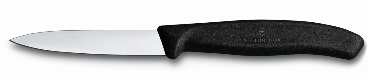 Schwarzes Gemüsemesser Swiss Classic von Victorinox mit glatter 8cm-Klinge, kompakte Form für die Küche, Farbe durchgehend schwarz.