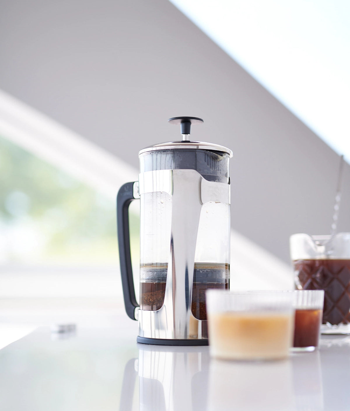 French Press P5 946ml Kunststoff glänzend in Silber präsentiert im Onlineshop von KAQTU Design AG. Küchengerät ist von Espro