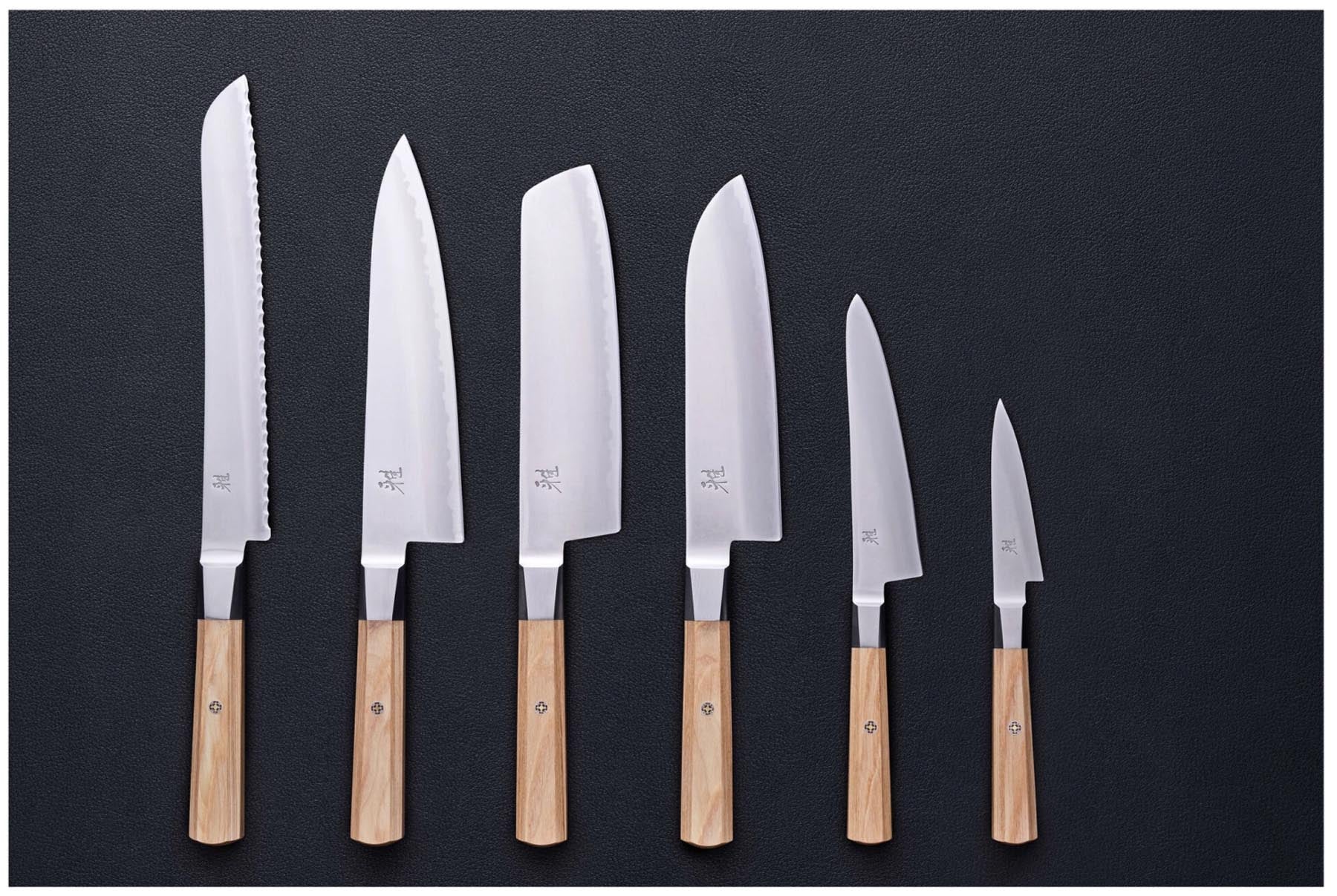 Elegantes Nakiri-Messer von Miyabi, 17 cm, ideal für präzises Schneiden von Gemüse, mit modernem Design und stilvollen Farben.