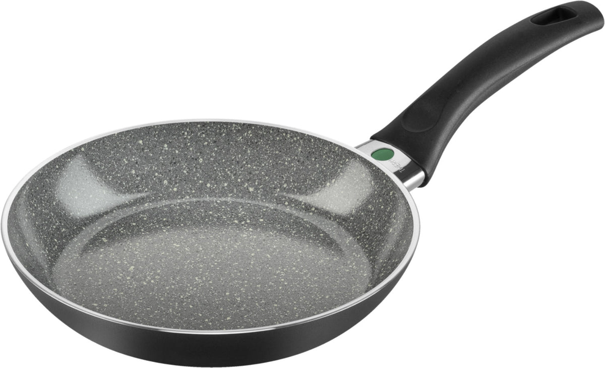 Bologna Ceramic Bratpfanne 20cm in Schwarz präsentiert im Onlineshop von KAQTU Design AG. Bratpfanne ist von Ballarini