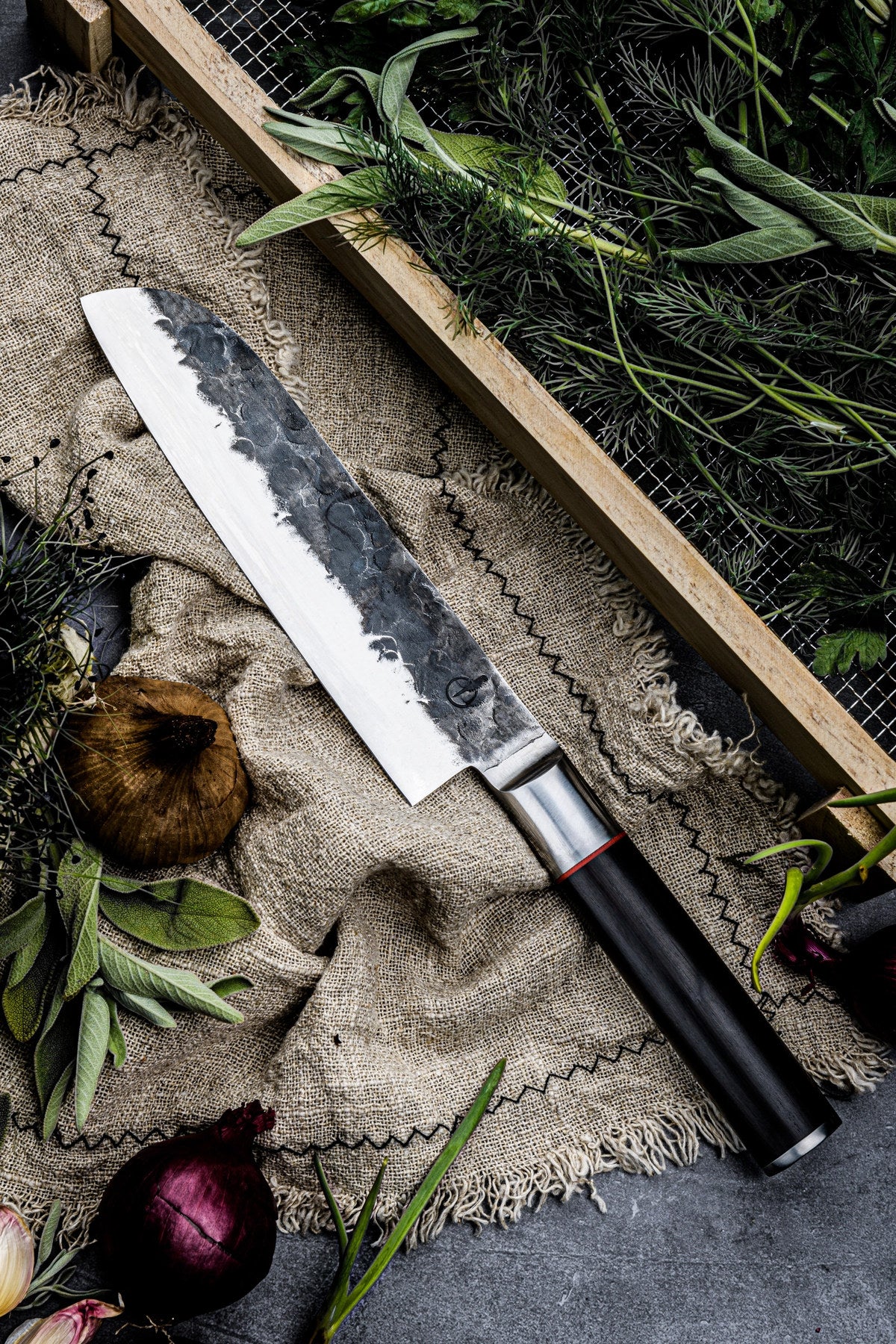 Sebra Santokumesser 18cm in Gelb präsentiert im Onlineshop von KAQTU Design AG. Küchenmesser ist von Forged