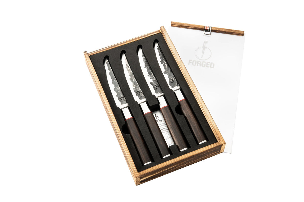 Sebra Steakmesser 10cm in Gelb präsentiert im Onlineshop von KAQTU Design AG. Küchenmesser ist von Forged