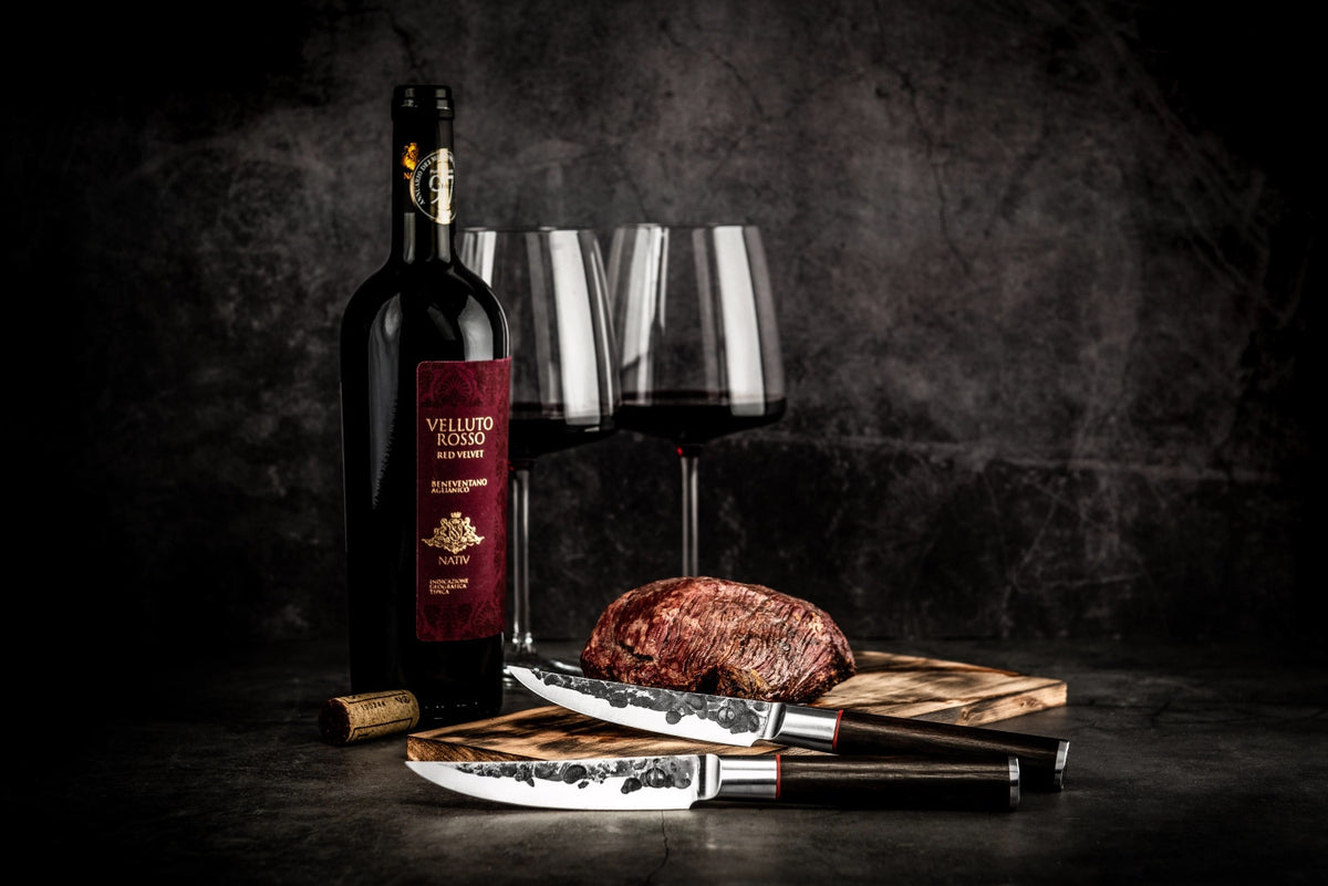 Sebra Steakmesser 10cm in Gelb präsentiert im Onlineshop von KAQTU Design AG. Küchenmesser ist von Forged