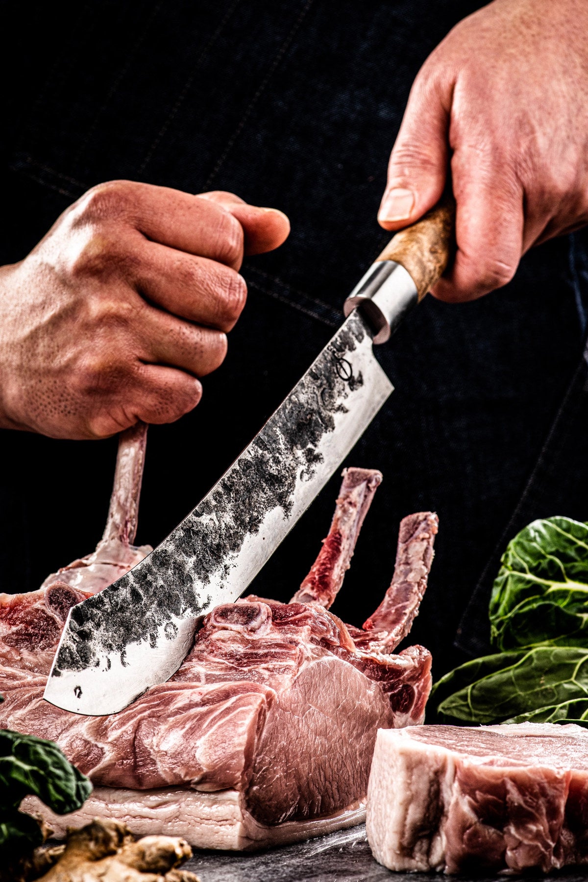 VG10 Metzgermesser 25cm in Gelb präsentiert im Onlineshop von KAQTU Design AG. Küchenmesser ist von Forged