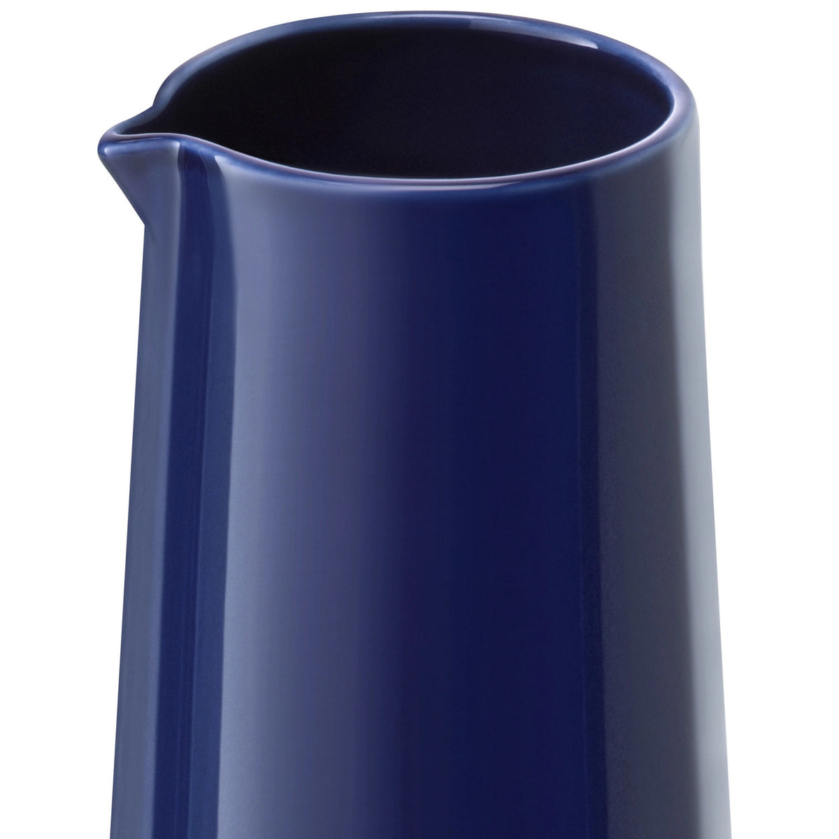 Collective Giesser 235ml cobalt in Blau präsentiert im Onlineshop von KAQTU Design AG. Kanne ist von LSA