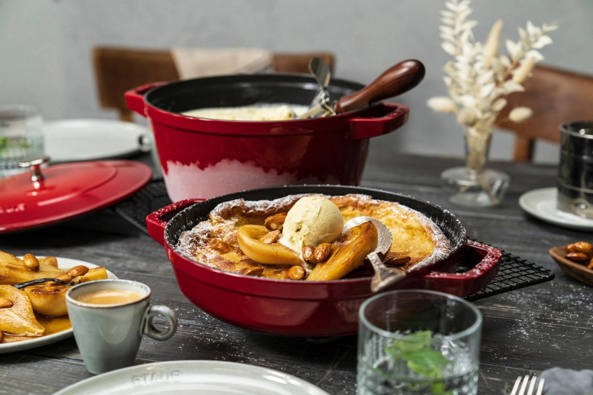 Cocotte 4tlg. 24cm, rund, Kirsch-Rot, stackable in Rot präsentiert im Onlineshop von KAQTU Design AG. ist von Staub