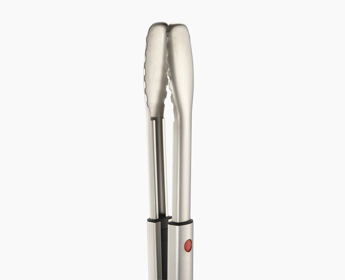 4er Set GrillOut BBQ-Utensilien Set mit Etui Edelstahl in Silber präsentiert im Onlineshop von KAQTU Design AG. Grillbesteck ist von Joseph Joseph