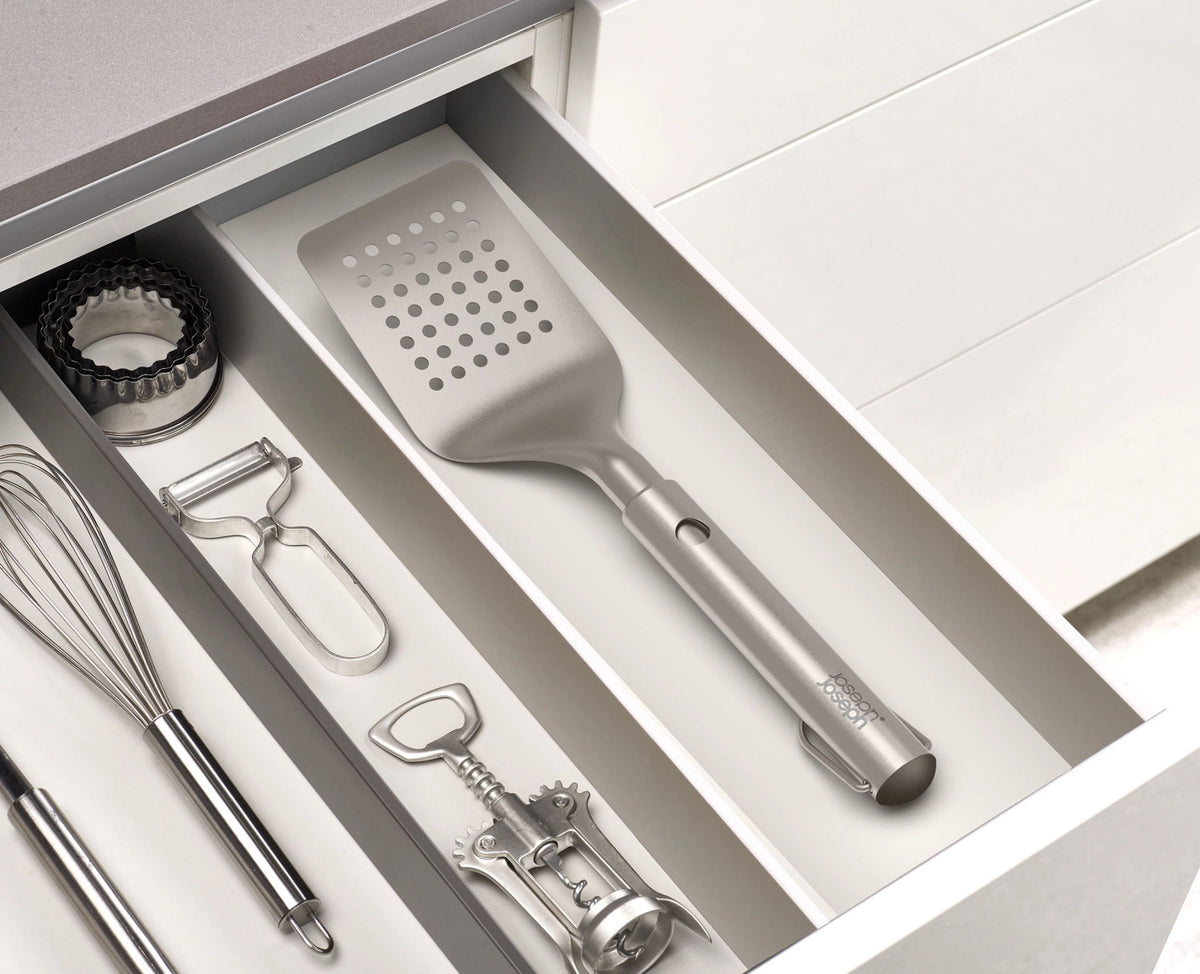GrillOut BBQ Wender einziehbarer Kopf Edelstahl 41.7-34.5cm in Silber präsentiert im Onlineshop von KAQTU Design AG. Grillbesteck ist von Joseph Joseph