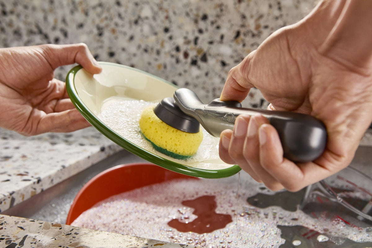 Sinktech Eratzkopf für Spühlbürste Schwamm 7x4.5cm in Gelb präsentiert im Onlineshop von KAQTU Design AG. Abwasch ist von Joseph Joseph