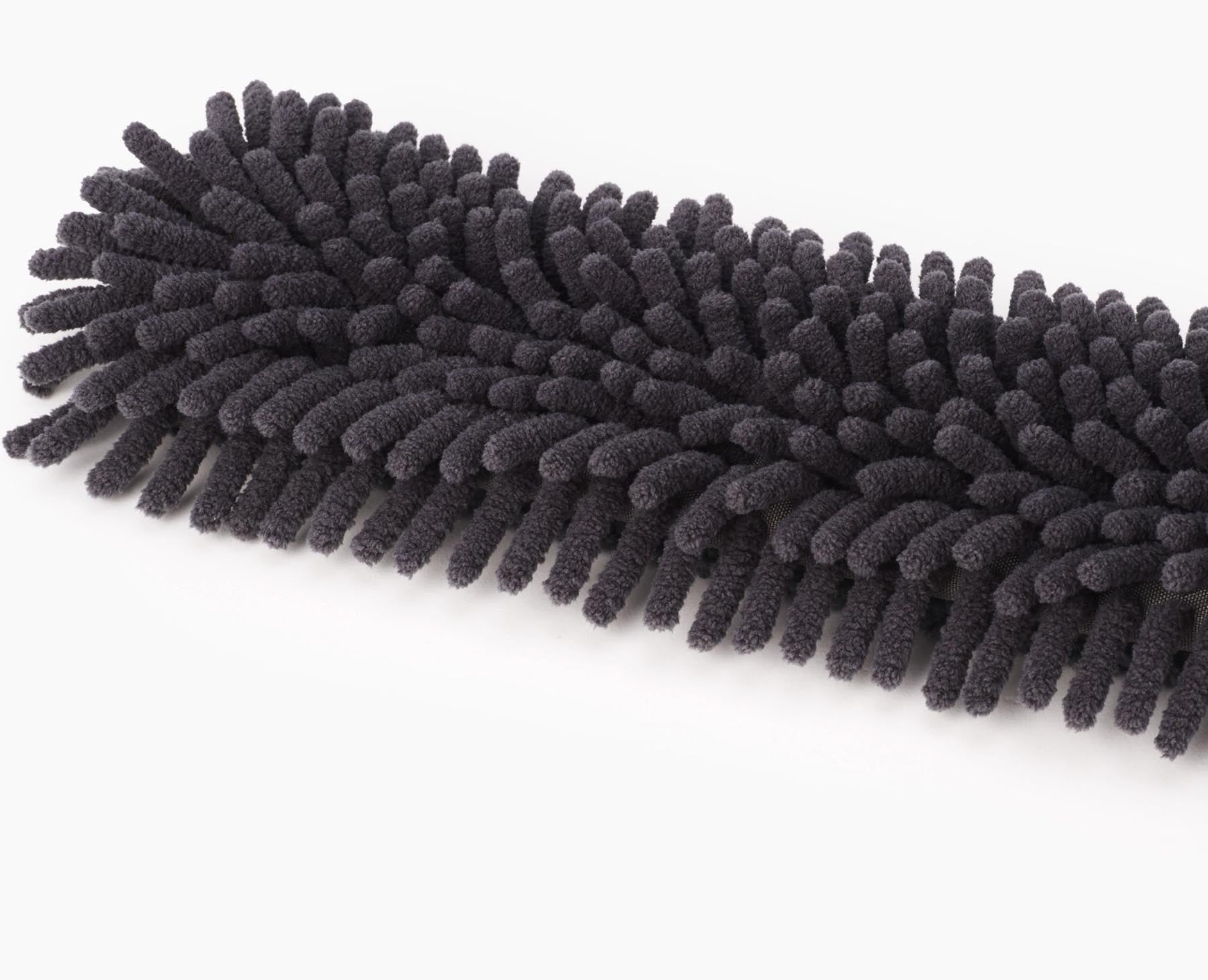 Praktisches CleanTech Staubtuch in Blau (7x32cm) von Joseph Joseph, perfekt für gründliche Reinigung und müheloses Staubwischen.