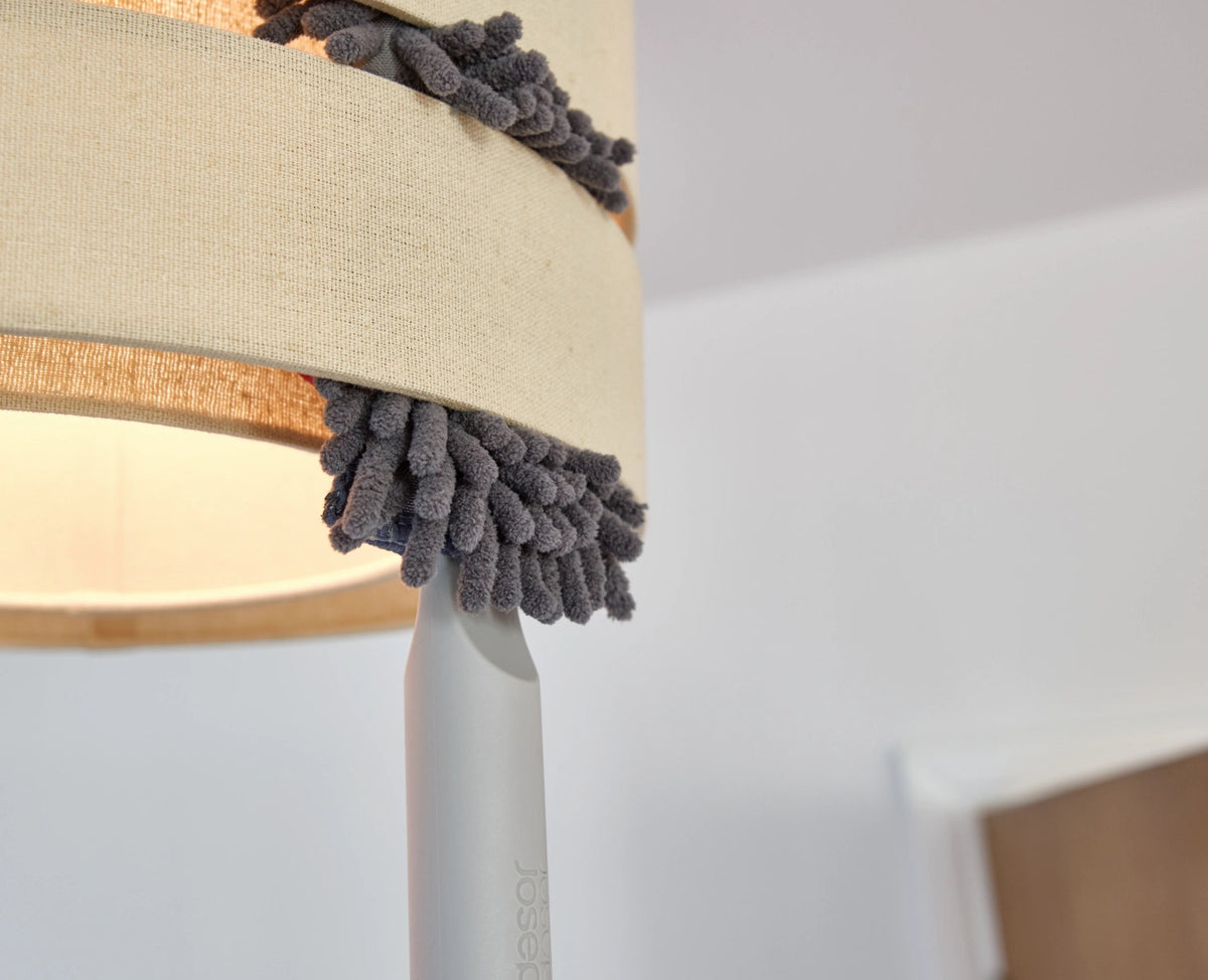 CleanTech Reinigungsset komplett light stone in Grau präsentiert im Onlineshop von KAQTU Design AG. Reinigung & Wäsche ist von Joseph Joseph