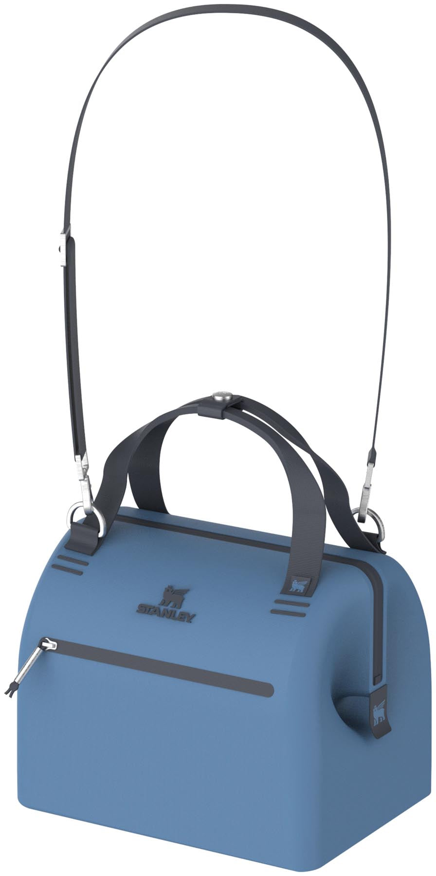 Praktische und trendige Kühltasche in Himmelblau von Stanley, perfekt für Ausflüge. 7 Liter Platz für erfrischende Getränke und Snacks.