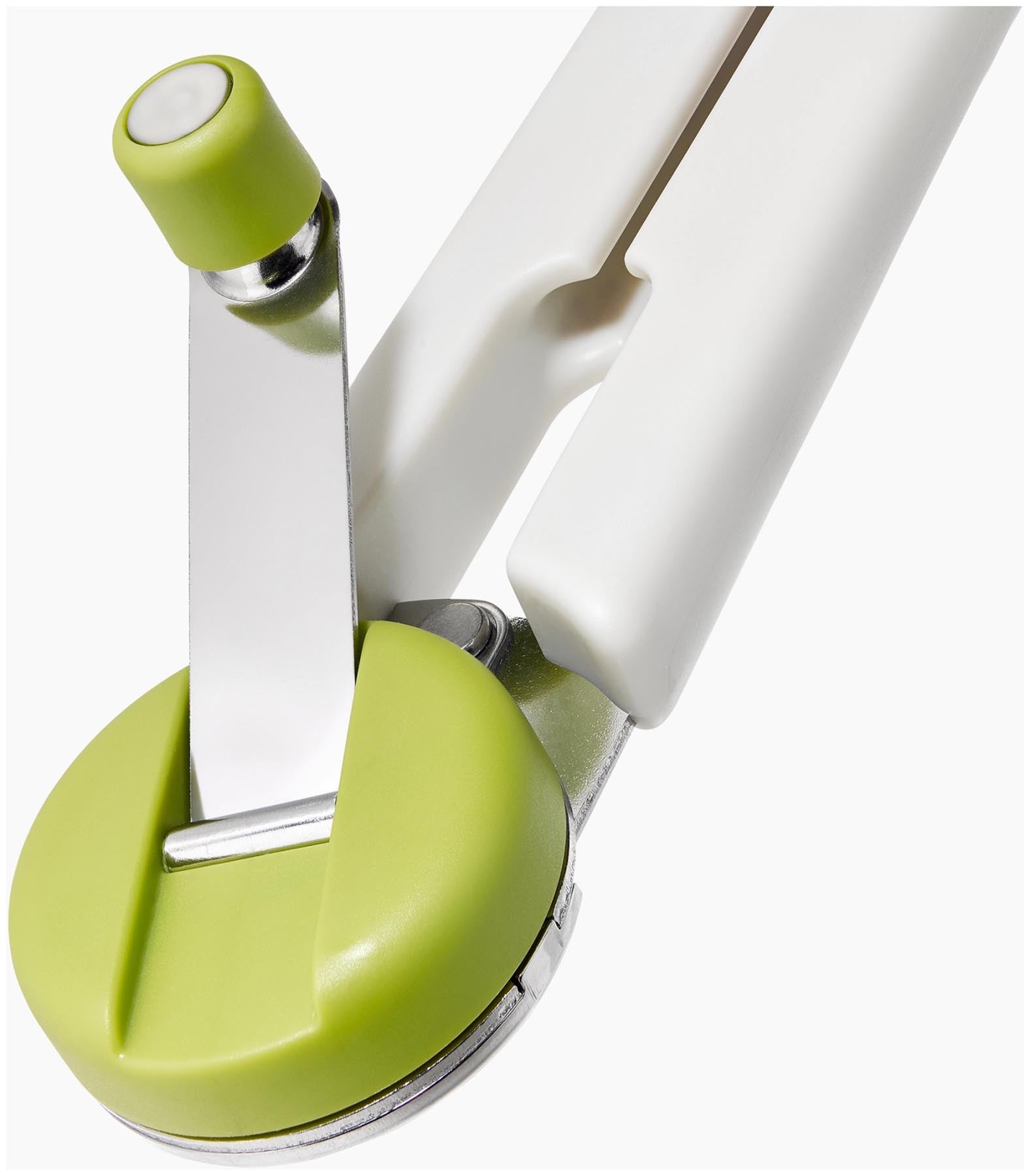 Praktischer, ergonomischer Dosenöffner in frischem Grün von Joseph Joseph, ideal für müheloses Öffnen von Dosen mit minimalem Aufwand.