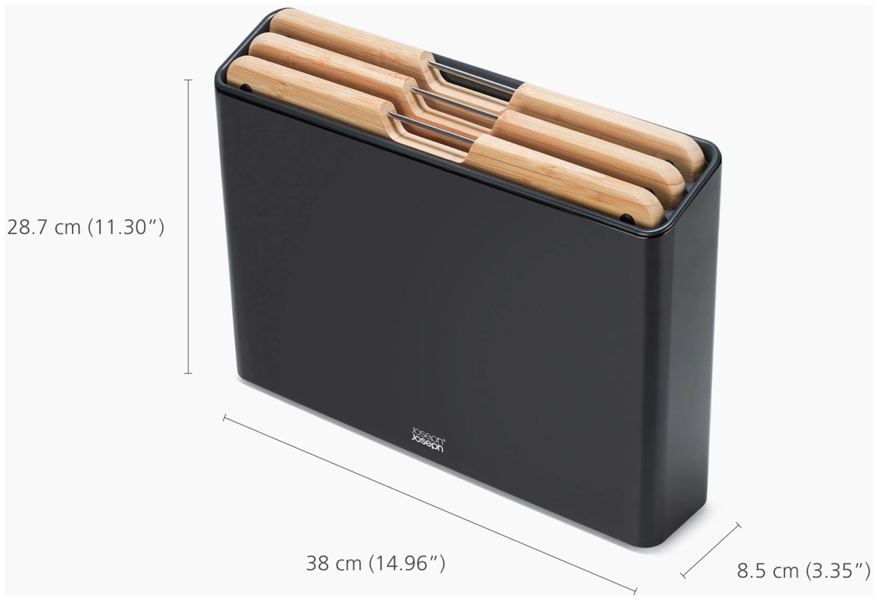 Elegantes 3-teiliges Schneidbrett-Set aus robustem Bambus, ergänzt durch einen edlen Edelstahlständer für eine ansprechende und funktionale Küchenausstattung.