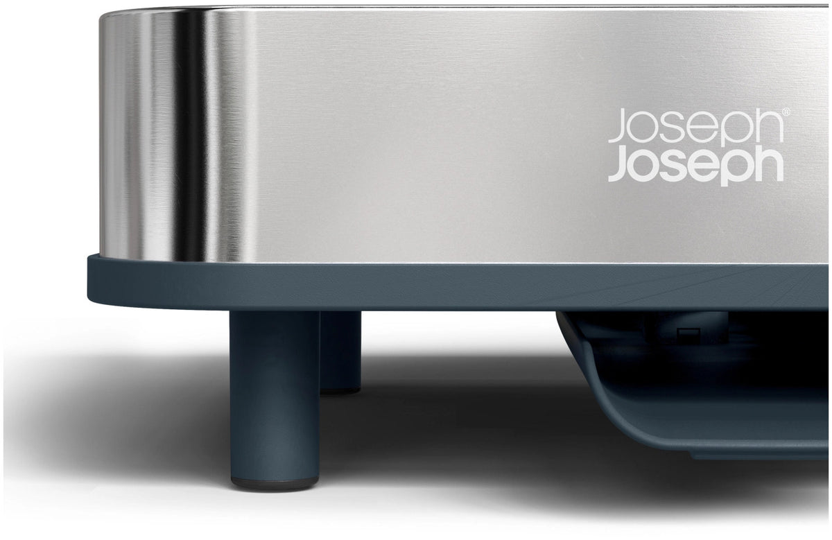Extend Abtropfgestell ausziehbar Edelstahl in Grau präsentiert im Onlineshop von KAQTU Design AG. Abtropfgestell ist von Joseph Joseph