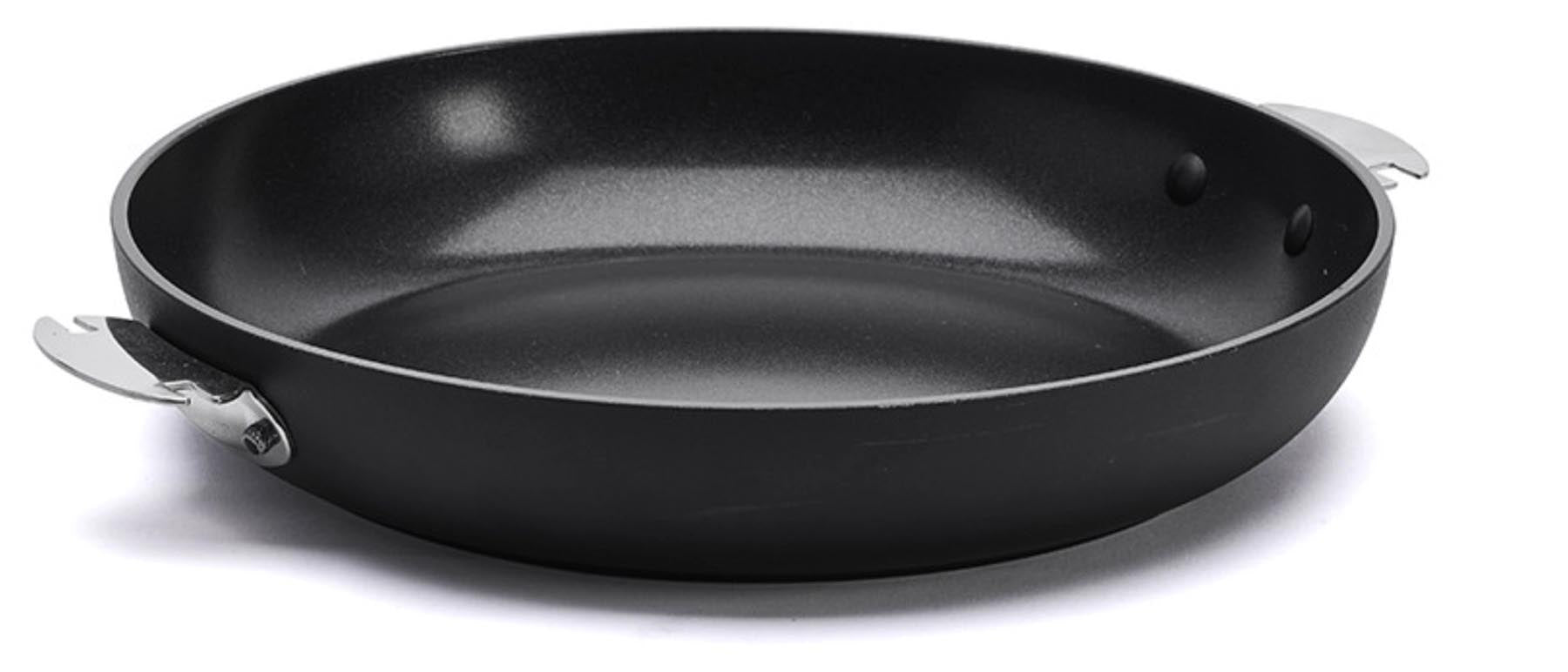Ceranoa Loqy Bratpfanne D28cm Keramik in Schwarz präsentiert im Onlineshop von KAQTU Design AG. Bratpfanne ist von de Buyer