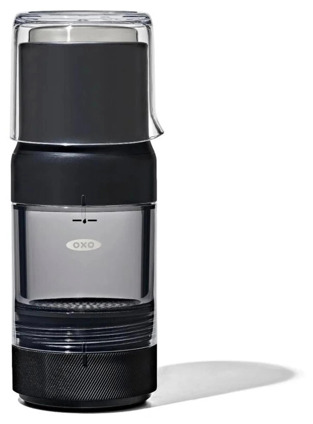 GG Brew Kaffeezubereiter in 2-5min in Schwarz präsentiert im Onlineshop von KAQTU Design AG. Kanne ist von OXO