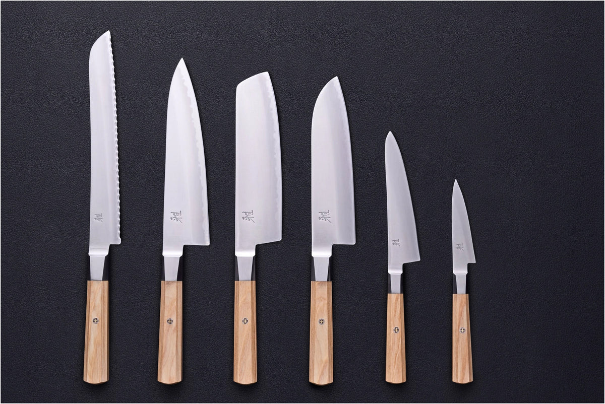Koya 4000 FC V2 Bunka 17cm in Beige präsentiert im Onlineshop von KAQTU Design AG. Küchenmesser ist von Miyabi