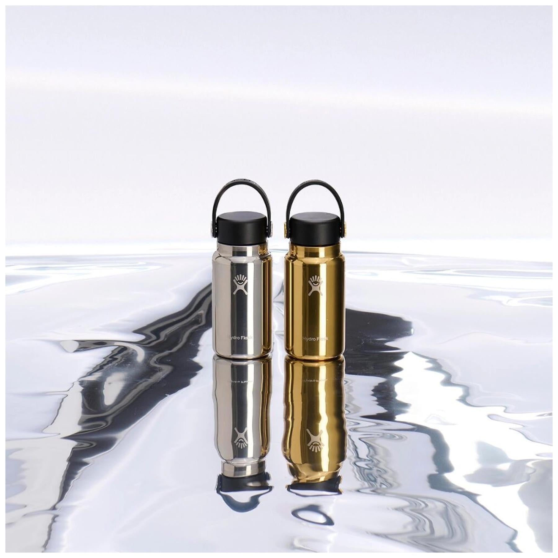 Stylische 200ml Trinkflasche in Silber von Hydro Flask, ideal für Reisen und sorgt für optimale Temperaturhaltung von Getränken.