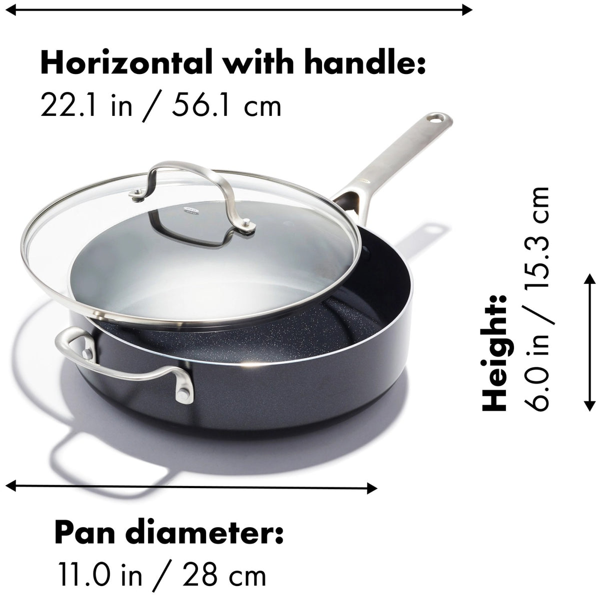 Schwarze OXO Agility Sautierpfanne 28cm aus Aluminium mit Antihaftbeschichtung, geraden Seitenwänden, breitem Boden und Deckel aus gehärtetem Glas.