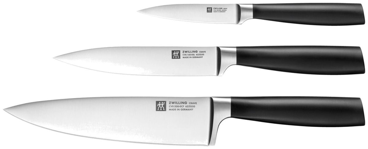 Dreiteiliges Zwilling Crave Messerset bestehend aus Spick-, Tranchier- und Kochmesser mit eisgehärteter Klinge und ergonomischem Griff, hergestellt in Solingen.
