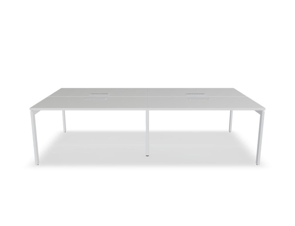 Doppelschreibtisch Ogi U Bench von Mdd mit Melaminplatte in Honigeiche und schwarzem Metallgestell, für zwei Arbeitsplätze.
