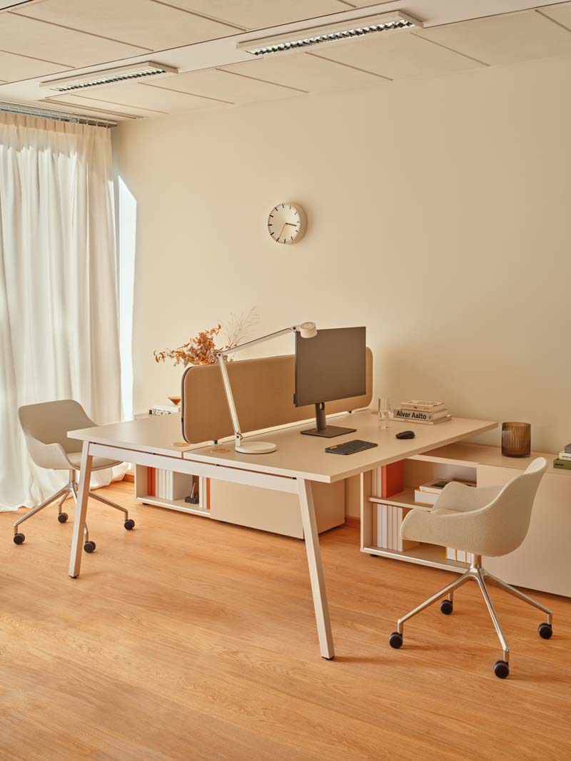Sonic ZPS610 Akustikpaneel für Schreibtische, modernes Design, verbessert die Akustik und fördert eine ruhige, produktive Umgebung.