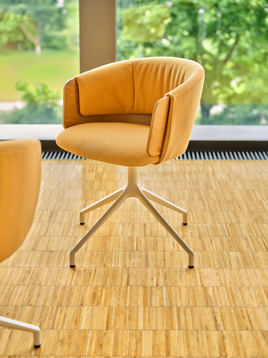 Moderner Mdd Collar CL2P19 Drehstuhl mit ansprechendem Design, ideal für ergonomisches Sitzen und vielseitige Einsatzmöglichkeiten im Büro.