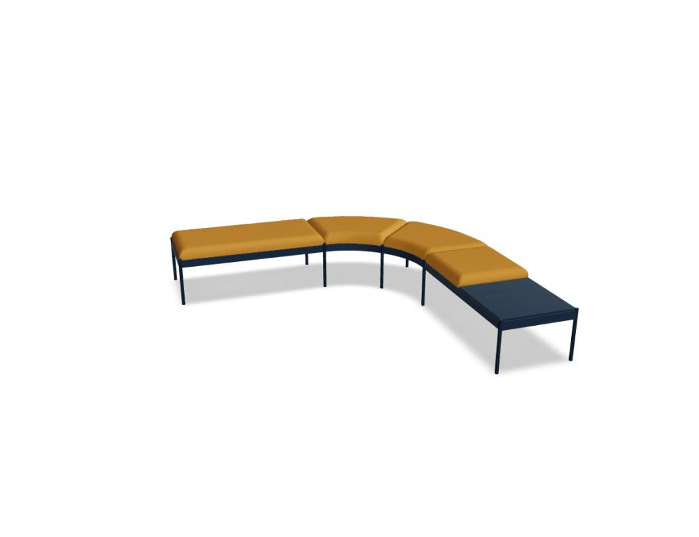 Bild eines modularen Ecksofas Nora NOR201 von MDD in warmer, hellgrauer Stoffkombination mit hellen Holzfüßen; großzügige Sitzfläche, modulare Anordnung und zurückhaltendes Design, geeignet für moderne Wohnräume