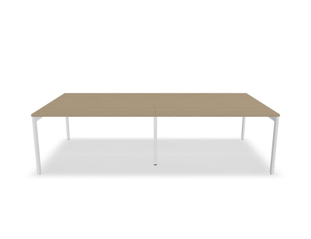 Doppelschreibtisch Ogi U Bench von Mdd mit Melaminplatte in Honigeiche und schwarzem Metallgestell, für zwei Arbeitsplätze.