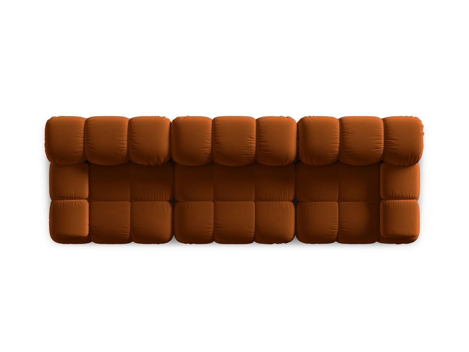 Elegantes 3-Sitzer Sofa Bellis aus weichem Velours in Terracotta, perfekt für stilvolle Wohnräume und vielseitige Einrichtungsmöglichkeiten.