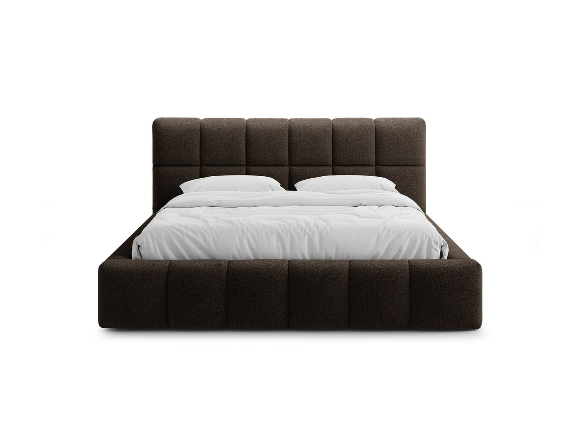 Bellis Ablagebett mit Kopfteil von Micadoni in Gelb, Bezug aus Bluvel-Stoff, schwarze Kunststoffbeine, gepolstertes Kopfteil mit Ziernähten.