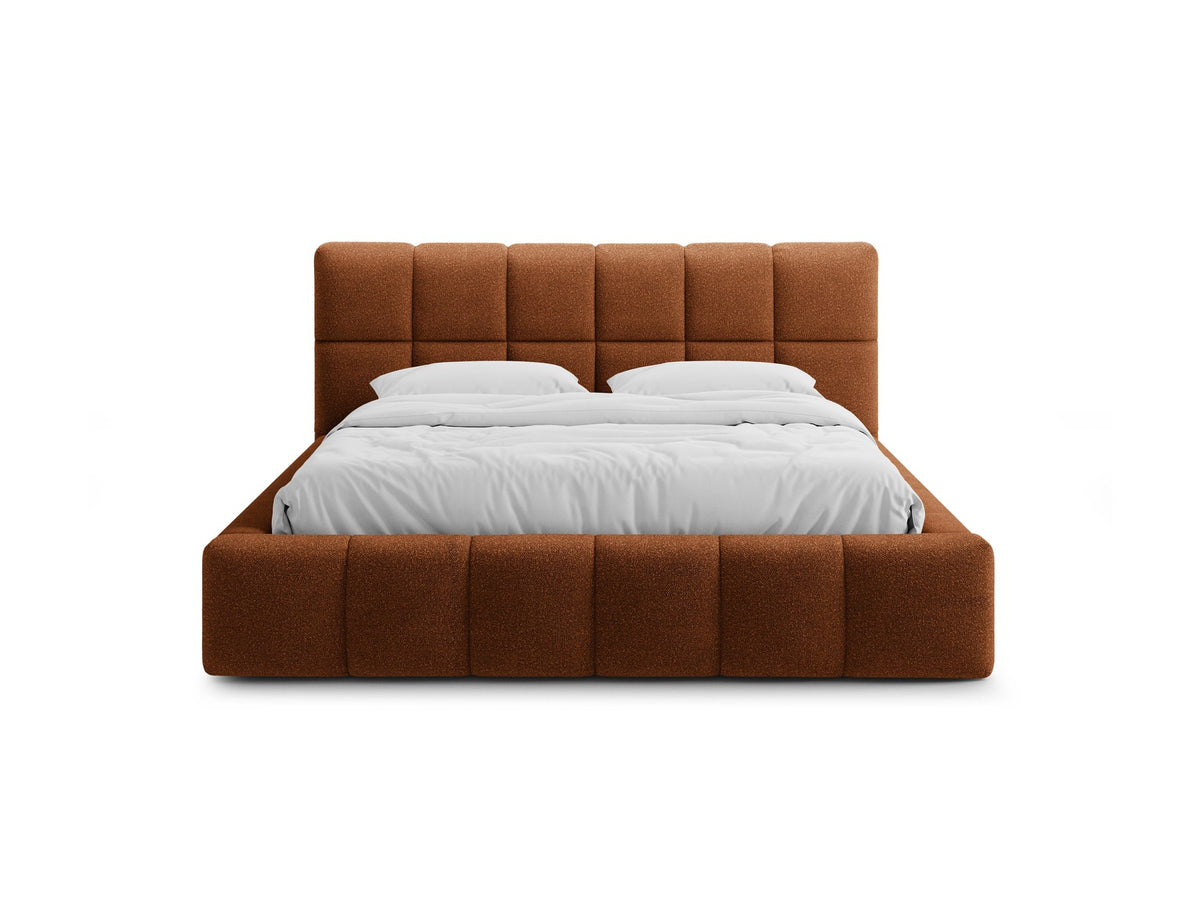 Bellis Ablagebett mit Kopfteil von Micadoni in Gelb, Bezug aus Bluvel-Stoff, schwarze Kunststoffbeine, gepolstertes Kopfteil mit Ziernähten.
