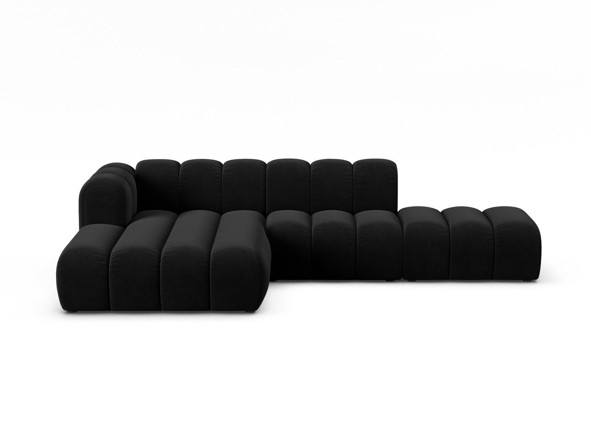 Lupine Velour modulares Ecksofa open links 5 Sitzer in Black-Salvador präsentiert im Onlineshop von KAQTU Design AG. L-Sofa links ist von Micadoni