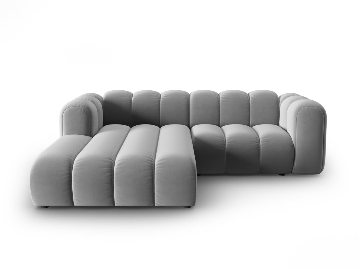 Lupine Velour modulares Ecksofa links 3 Sitzer in Grey-Salvador präsentiert im Onlineshop von KAQTU Design AG. L-Sofa links ist von Micadoni