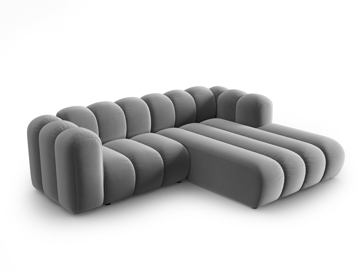 Lupine Velour modulares Ecksofa rechts 3 Sitzer in Grey-Salvador präsentiert im Onlineshop von KAQTU Design AG. L-Sofa rechts ist von Micadoni