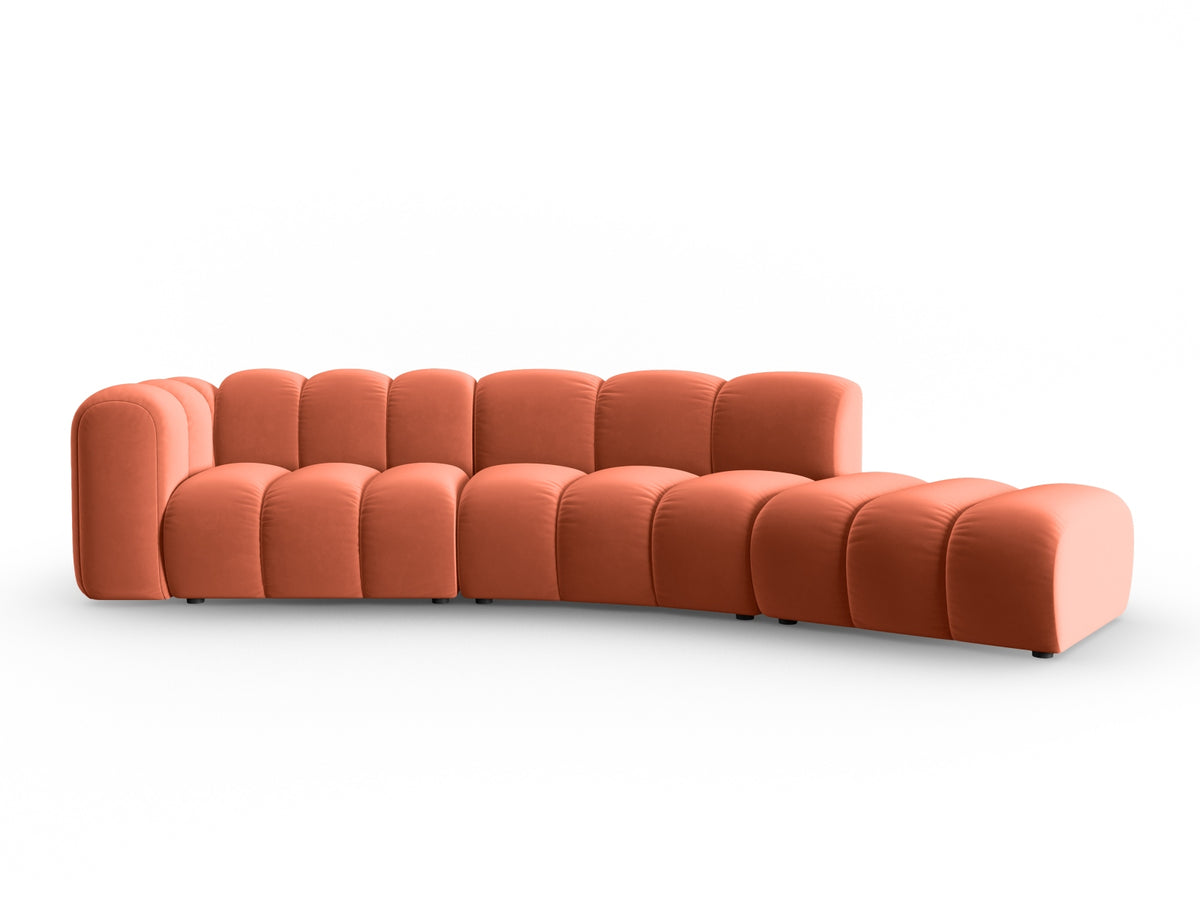 Lupine Velour modulares Sofa rechts 5 Sitzer in Coral-Salvador präsentiert im Onlineshop von KAQTU Design AG. L-Sofa rechts ist von Micadoni
