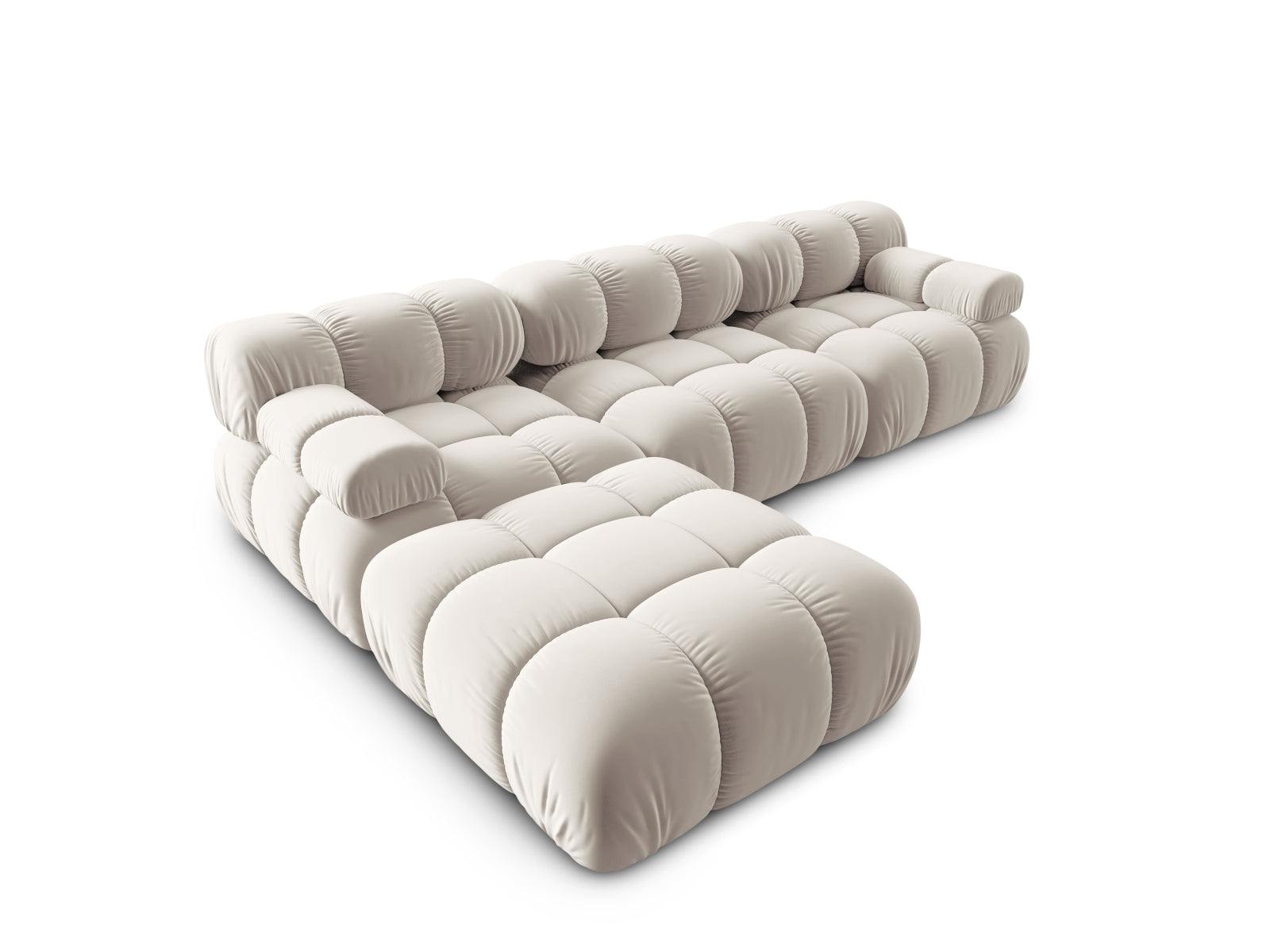 Entdecken Sie das elegante Bellis Velour Sofa 4 Sitzer von Micadoni – modular, komfortabel und in verschiedenen Farben erhältlich. Ideal für Ihr Zuhause!