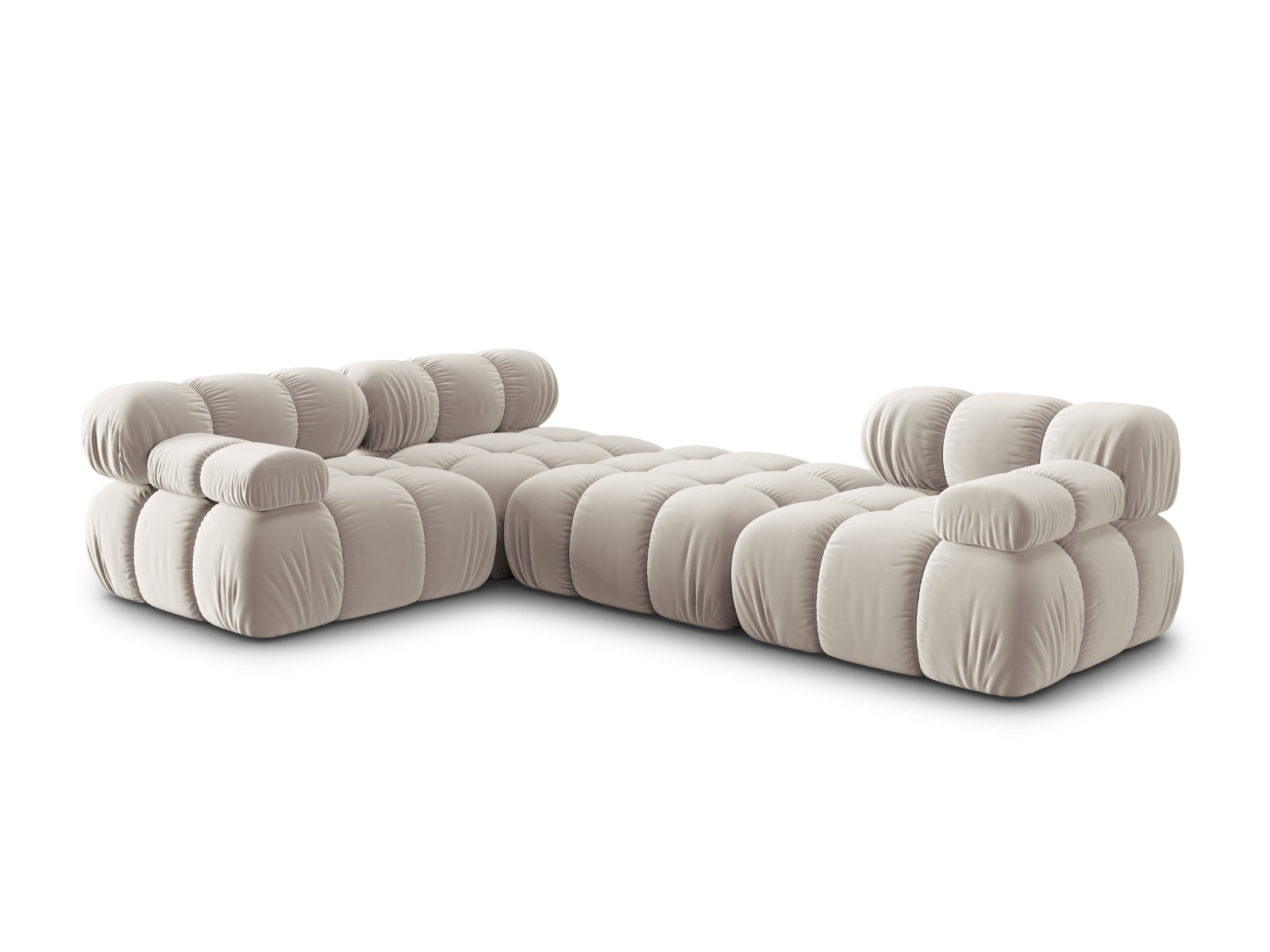 Erleben Sie das stilvolle Bellis Velour Sofa 4 Sitzer von Micadoni – modular, bequem und pflegeleicht. Perfekt für Ihr modernes Wohnzimmer!